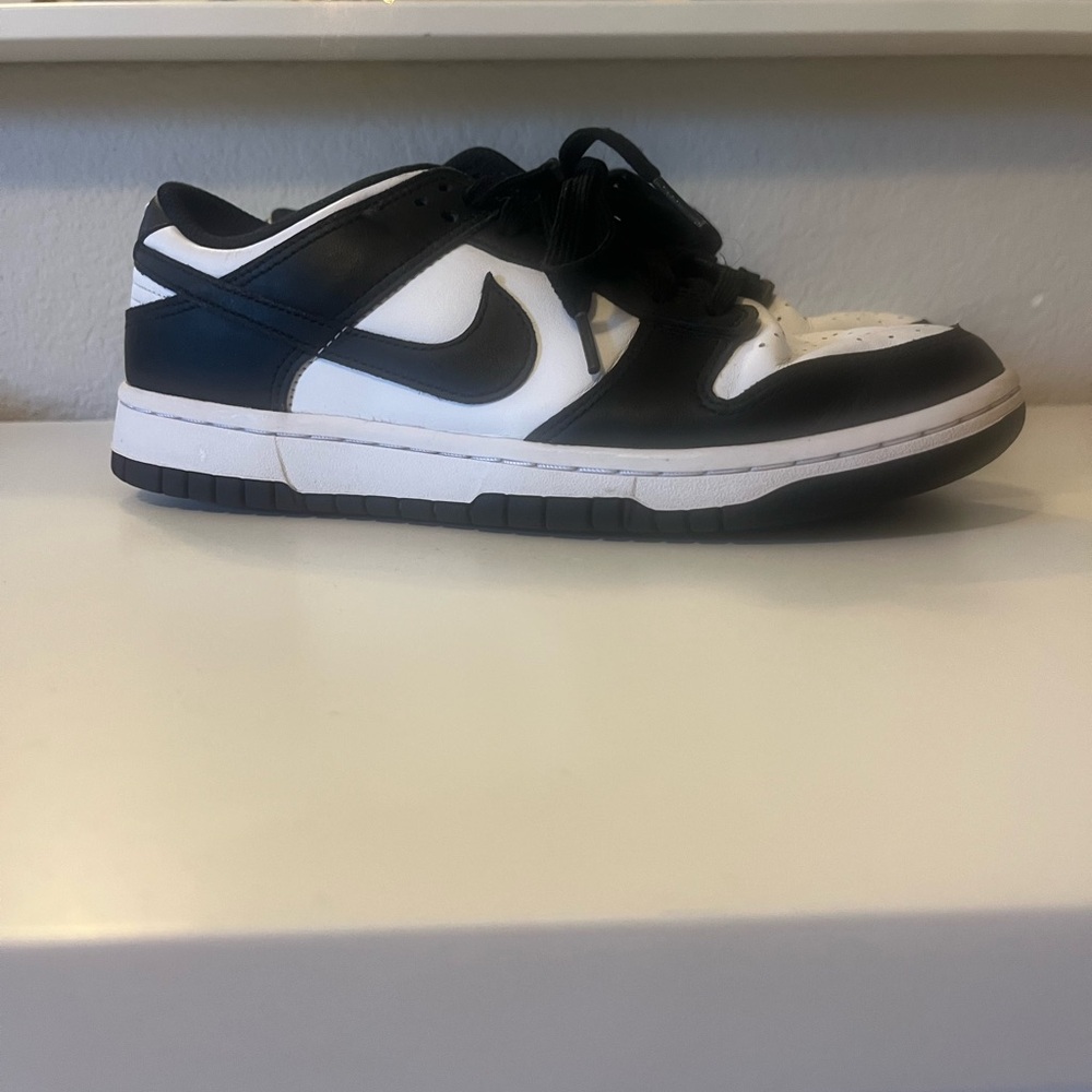 Nike pandas size 8!